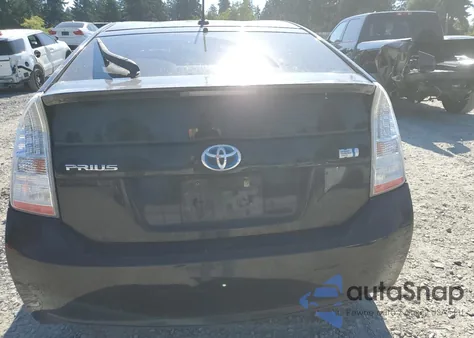 2011 Toyota Prius z USA, uszkodzony, nr VIN JTDKN3DU3B5290698